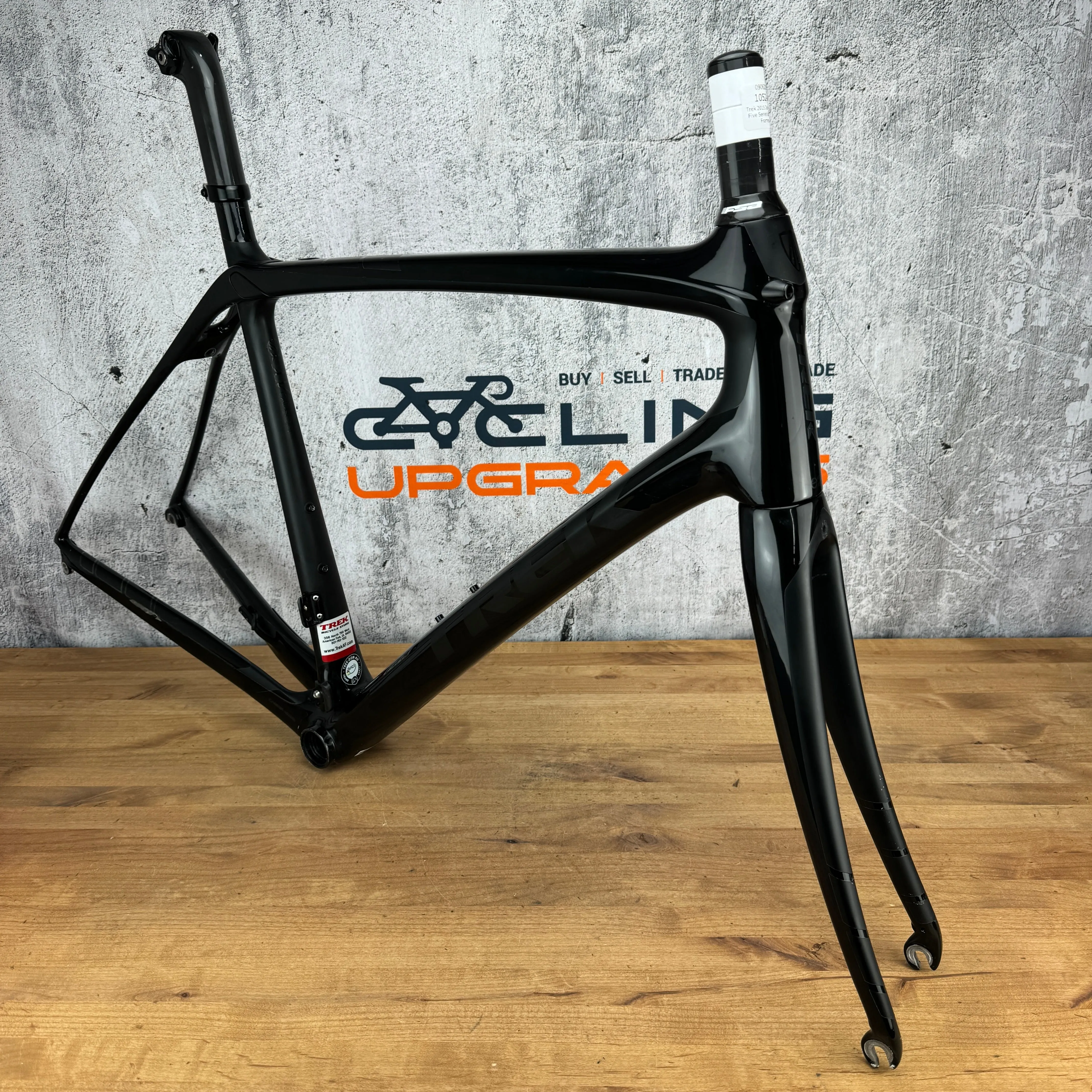 2015 Trek Domane SL Five Series 56cm Rim Brake Carbon Frameset 700c 1659g