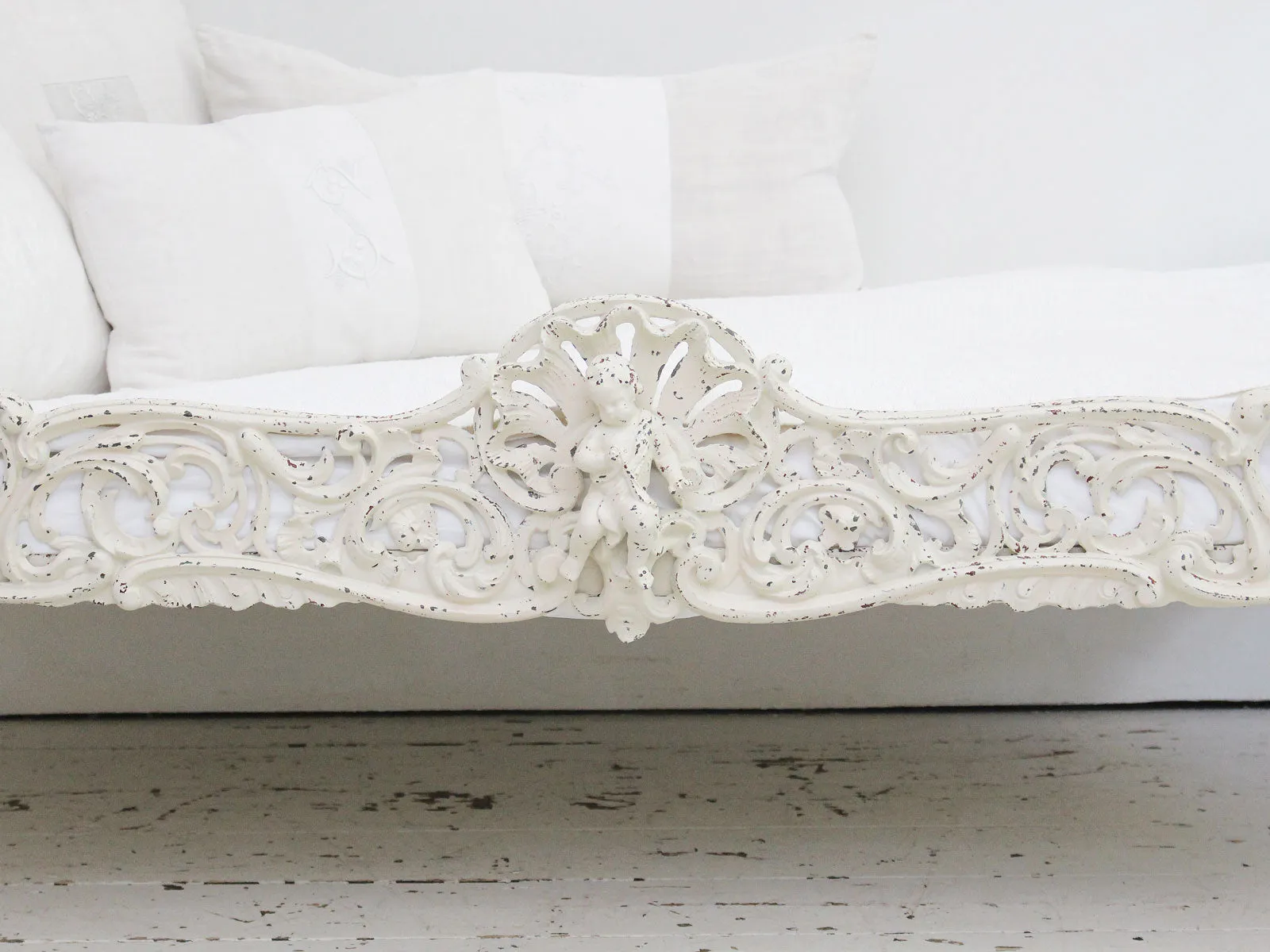 An Ornate 19th Century French Painted White Metal Daybed