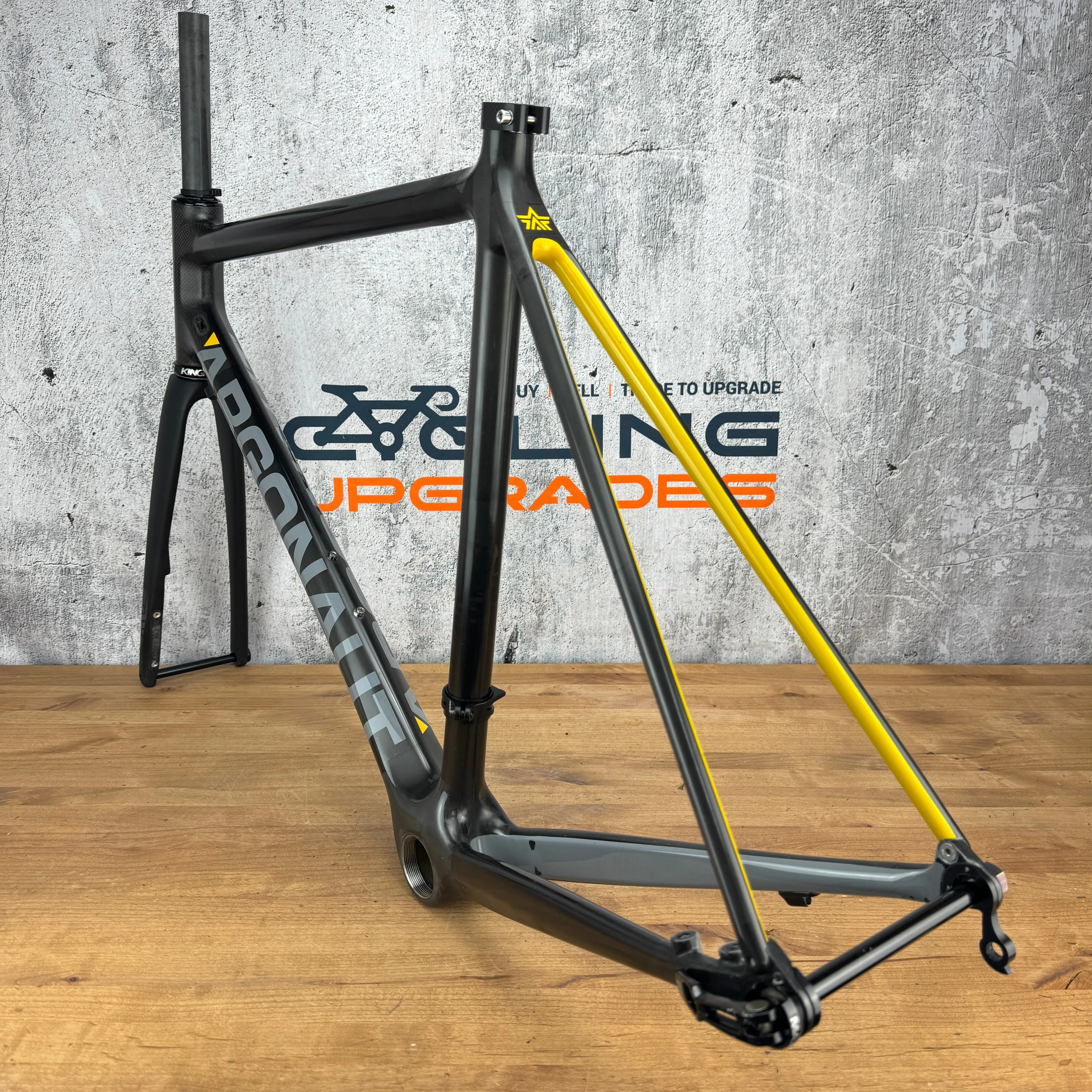 Argonaut RM2 56cm Carbon Disc Brake Road Bike Frameset 700c Chris King 1629g