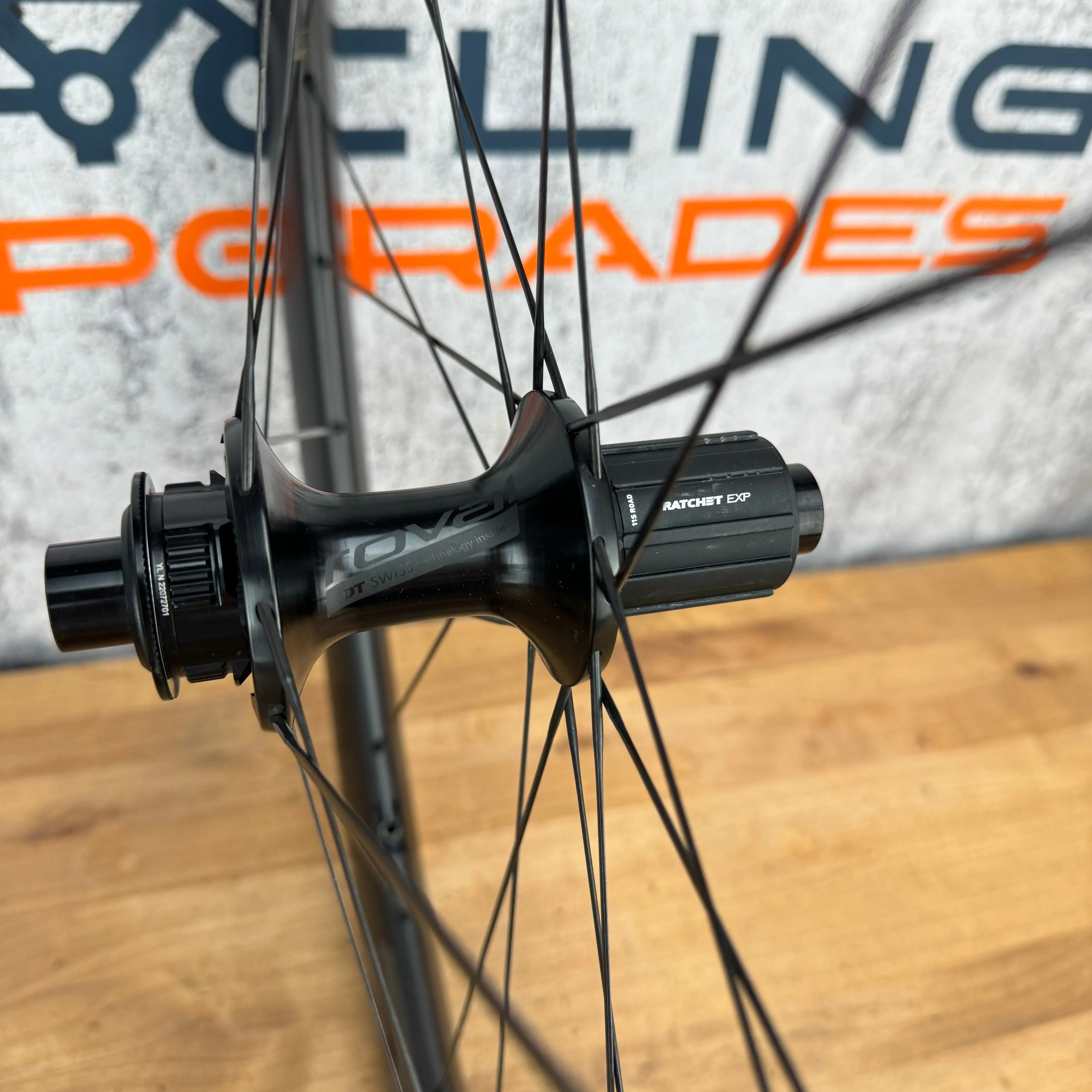 Low Mile! Roval Rapide CLX II Disc Brake Carbon Tubeless Wheelset 700c 1522g