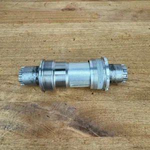 Shimano Dura Ace BB-7703 118.5 BSA  English Threaded Octalink Bottom Bracket