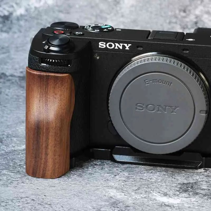 Sony A6700 Grip MS Design