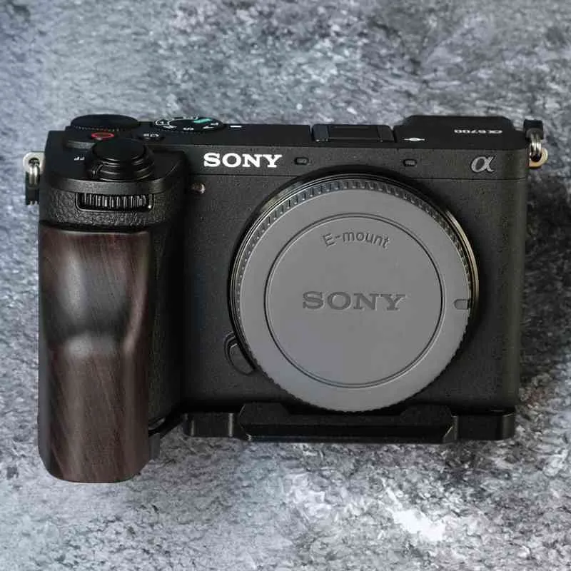 Sony A6700 Grip MS Design